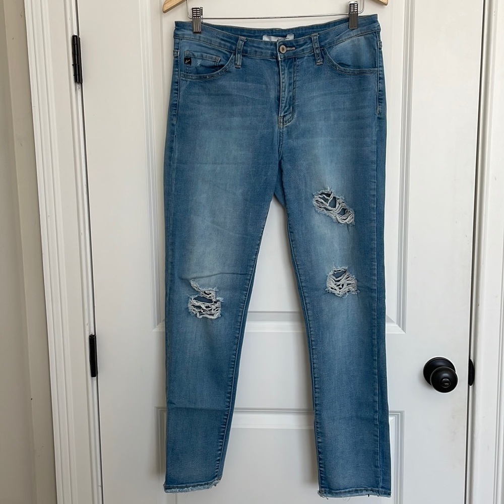 Kancan Women’s Distressed Skinny Jeans 31/12